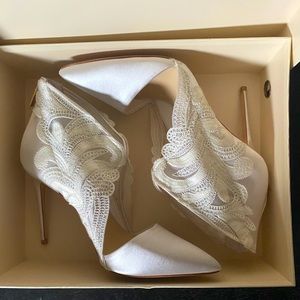 Ivory Wedding Shoes / Vince Camuto